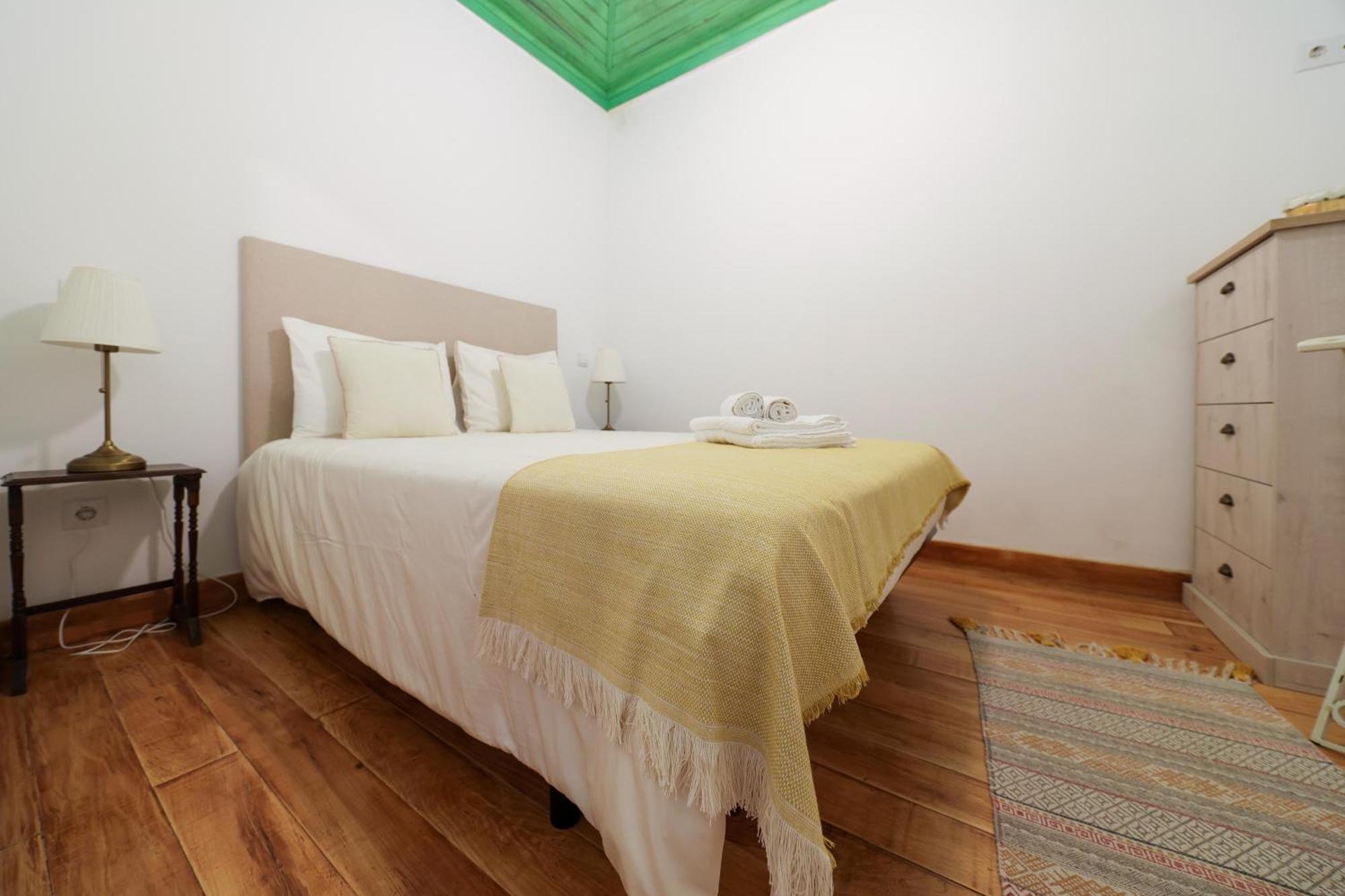 Renovated Wine Press House - With Pool Villa Porto de Mós Kamer foto