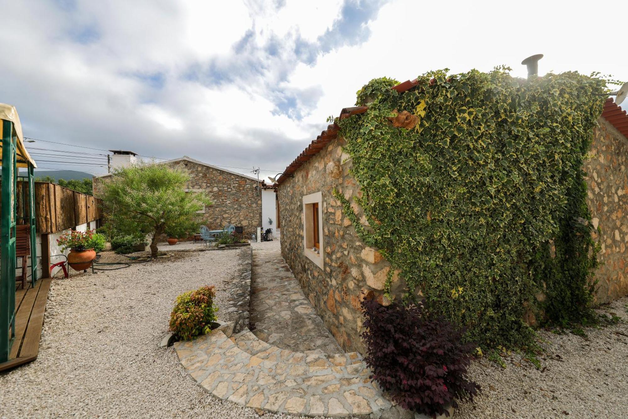Renovated Wine Press House - With Pool Villa Porto de Mós Buitenkant foto